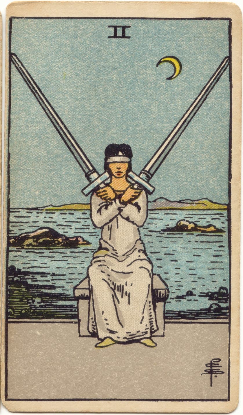 ไพ่ทาโรต์ Two of Swords
